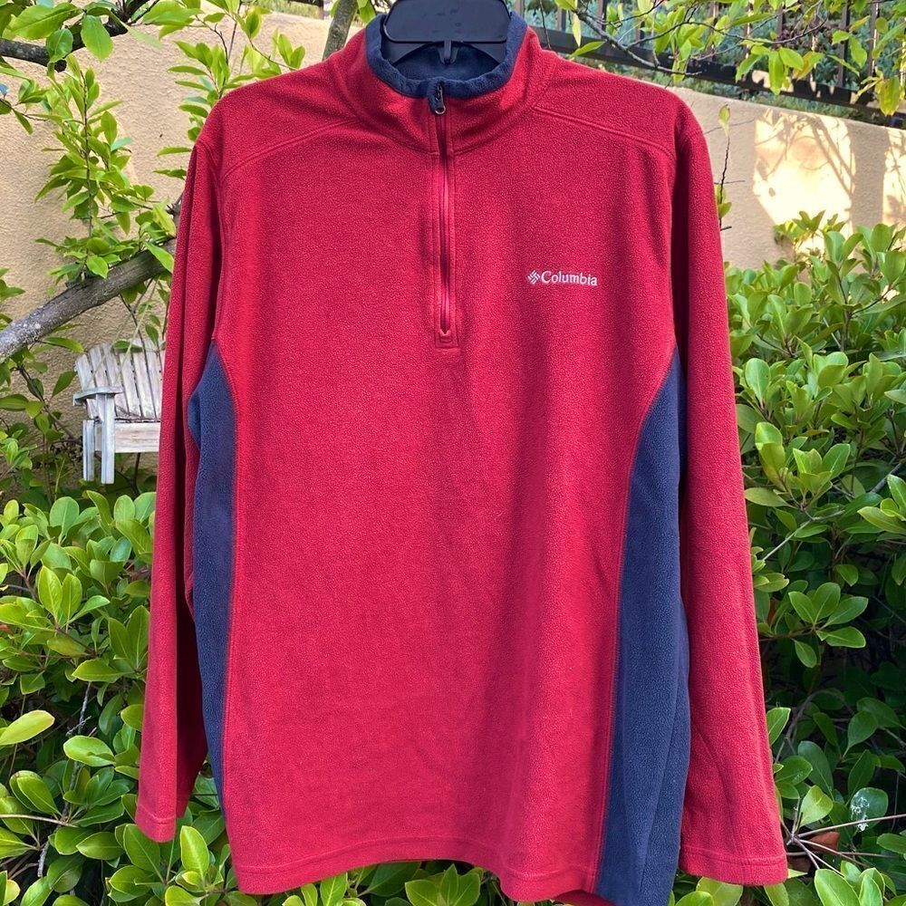 COLUMBIA Cranberry & Grey Fleece Pullover w/ Quarter Zip Size M - GUC